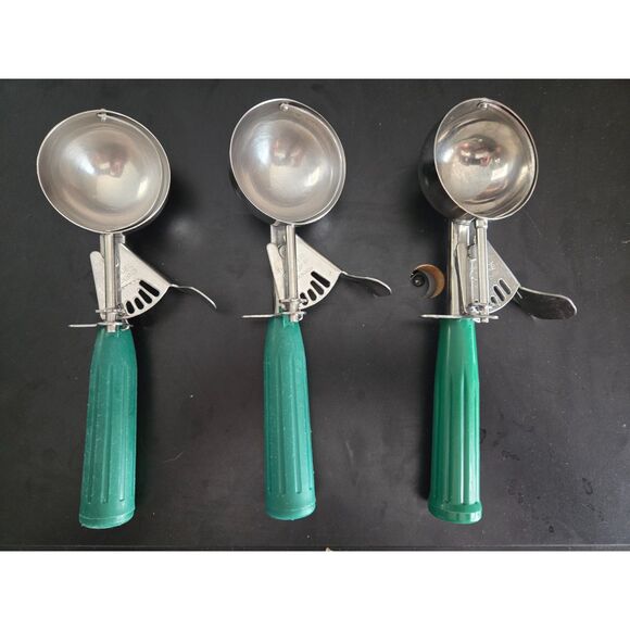 Thunder Group & Choice #12 18-8 Disher Serving Scoop Ice Cream Scoop Lot of 3 - Picture 1 of 10